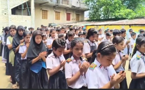 মাইলস্টোন ট্র্যাজেডিঃ গফরগাঁওয়ে গাজীপুরশাহীন ক্যাডেট একাডেমির দোয়া অনুষ্ঠান 