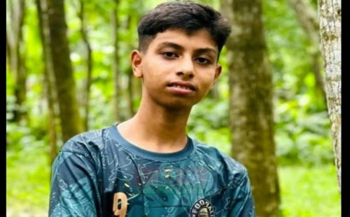 কসবায় বজ্রপাতে একজন স্কুলছাত্র নিহত  আহত-১ 
