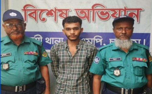 চট্টগ্রামে প্রেমের প্রস্তাবে সাড়া না দেওয়ায় তরুণীকে ৫ তলা থেকে ফেলে হত্যা, গ্রেপ্তার ১ 