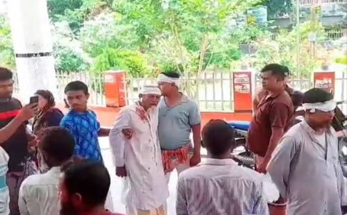 ফরিদপুরে কোরবানির গোস্ত সংরক্ষণ নিয়ে  সংঘর্ষ, আহত অন্তত ৩০ 